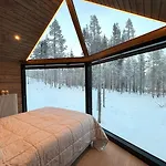 Nordic Star Igloos *