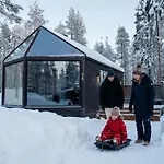 Nordic Star Igloos * Levi
