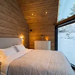 Nordic Star Igloos