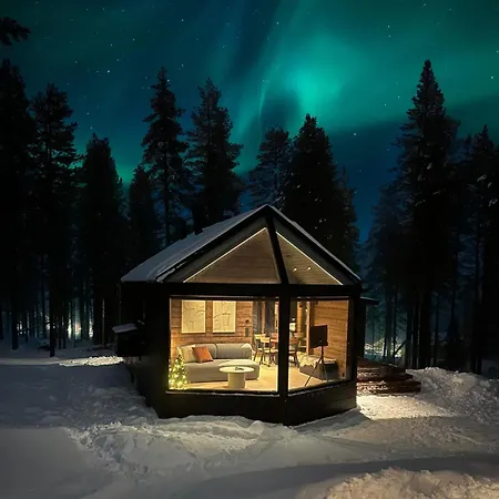 Nordic Star Igloos *