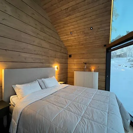 Nordic Star Igloos Chalet